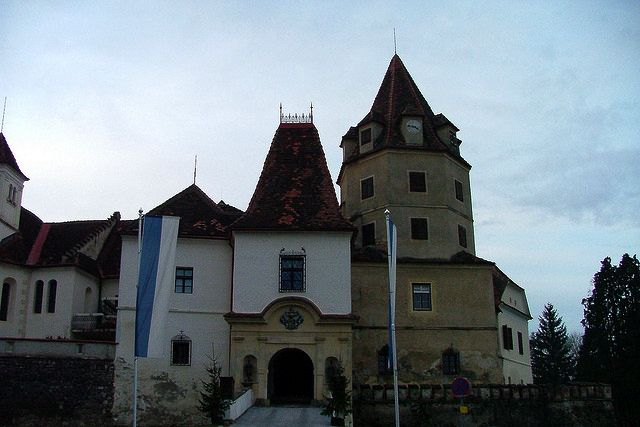 Замок Корнберг